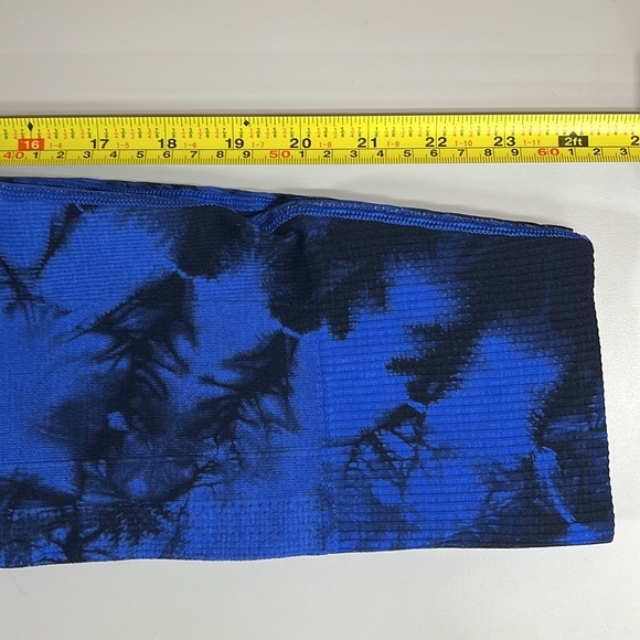 Lululemon Ebb to Street Leggings Size 6 - Picture 9 of 9